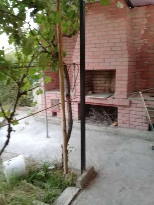 В аренду на лето Дачу  2 эт дом 250 кв. в Халкабаде с выходом на речку