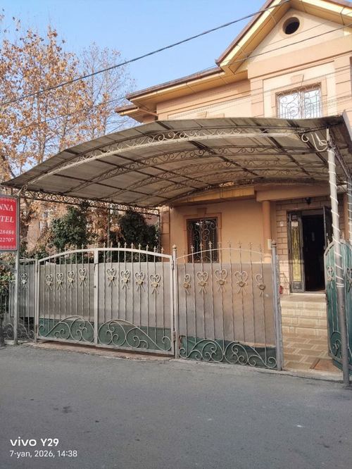Продается дом переделанный под гостиничный бизнесс с арендаторами