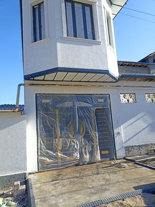 Uy sotiladi srochna