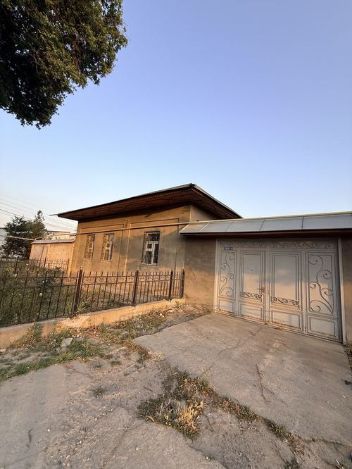 Hovli arendaga beriladi