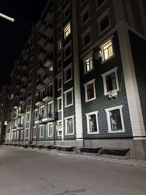 Dom sotuvda navastroyka